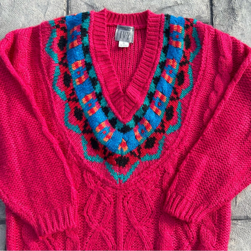 Vintage 80s 90s Handknit Ivy V Neck Hot Pink Fuschia Preppy Chunky Sweater M - Picture 2 of 5